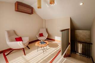 Курортные отели ĀNANTI Resort, Residences & Beach Club Свети-Стефан Двухуровневые апартаменты-4