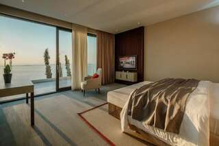 Курортные отели ĀNANTI Resort, Residences & Beach Club Свети-Стефан Вилла с собственным бассейном-3