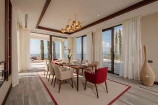 Курортные отели ĀNANTI Resort, Residences & Beach Club Свети-Стефан Вилла с собственным бассейном-1