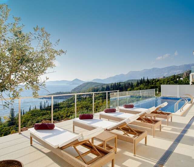 Курортные отели ĀNANTI Resort, Residences & Beach Club Свети-Стефан-25